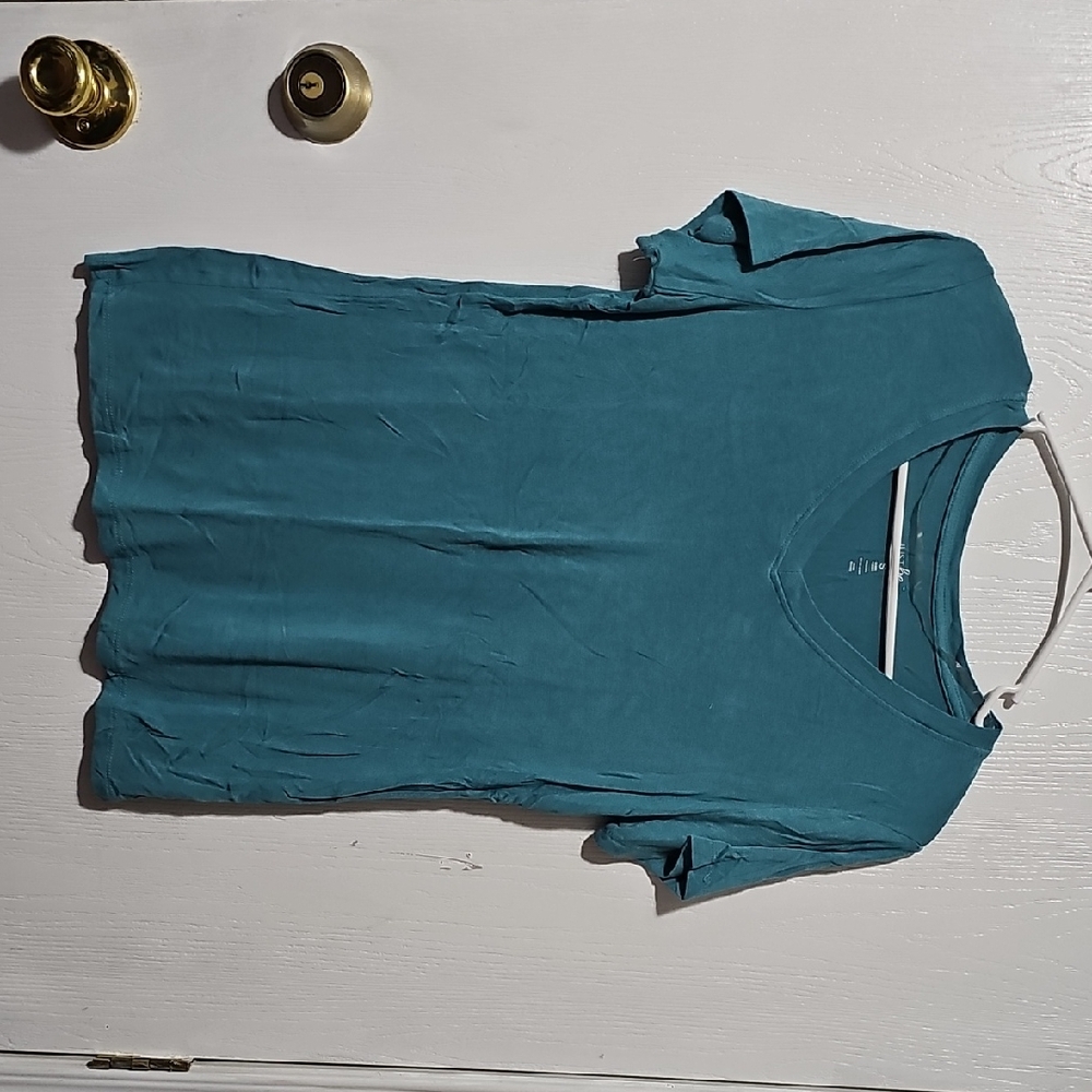 Teal V-Neck Short Sleeve Top